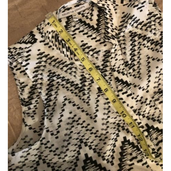 Collective Concepts Top Womens M Petite Sleeveless V-Neck Button Black White - Picture 8 of 9